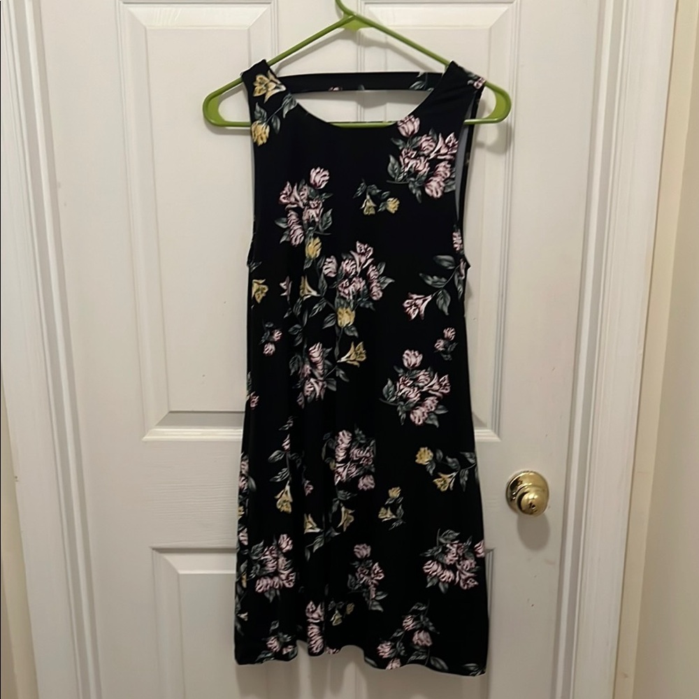 Nine Britton Black and Pink Sleeveless Sundress M